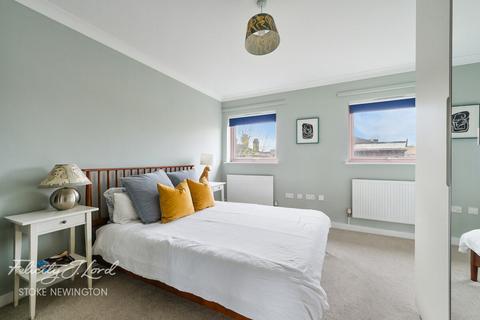 undefined, Cazenove Road, London N16
