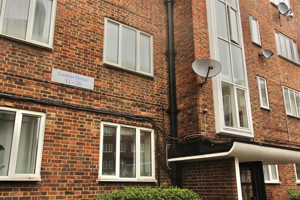 Gaskin House, N16