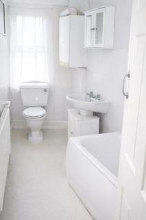 5 bedroom semi-detached house for sale, Ruskin Aveue, London E12