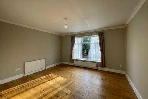 undefined, Neville Court, Avenue Road, Stratford-upon-Avon