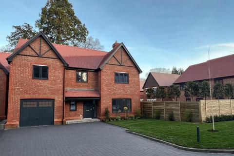 undefined, Westwood Grove, Swinley Road, Ascot SL5