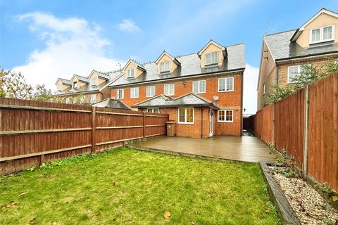 undefined, Cambridge Road, Crowthorne, Berkshire