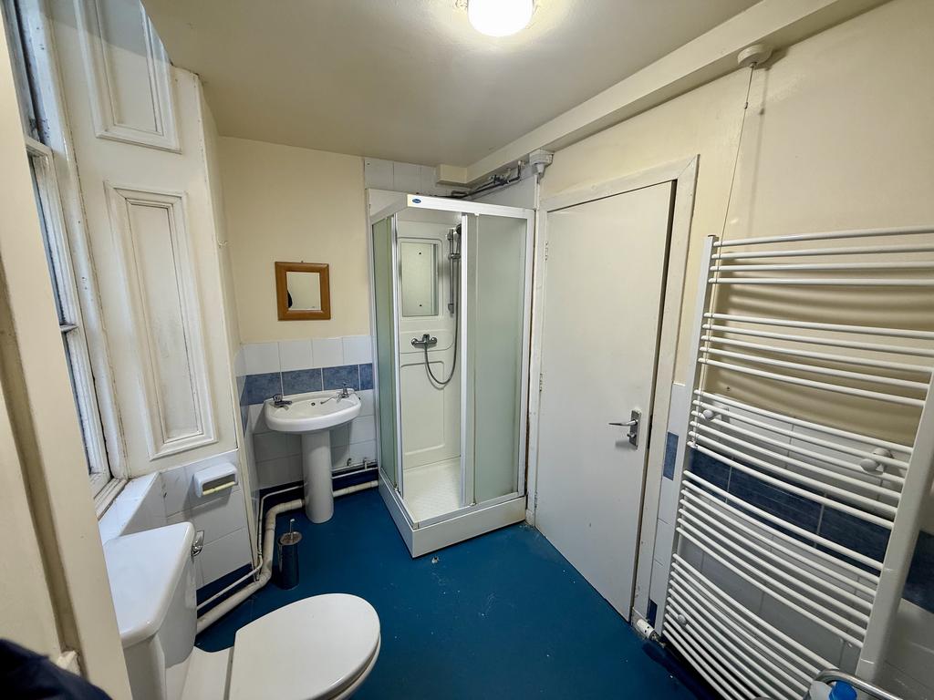 Shower Room 1