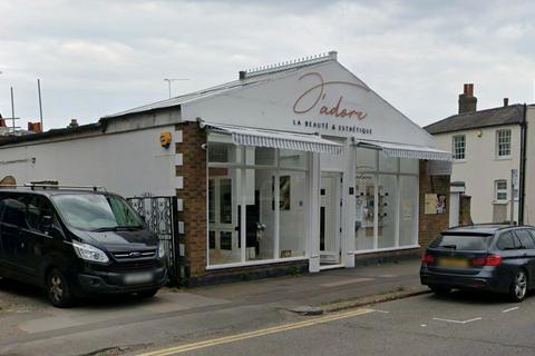 undefined, East Molesey KT8