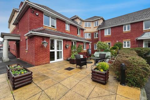 1 bedroom apartment for sale, Victoria Road, Farnborough, Hampshire