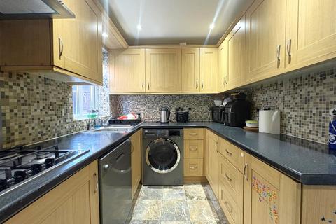 3 bedroom semi-detached house for sale, Green Lane, Edgware, HA8