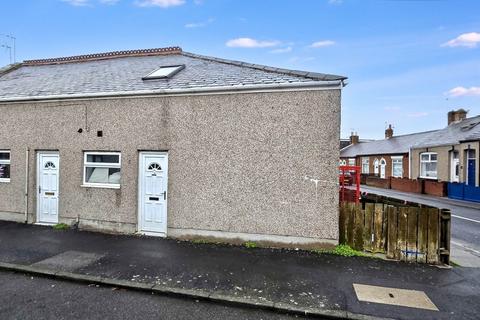 Hendon Valley Road, Hendon, Sunderland, Tyne and Wear, SR2 8LF