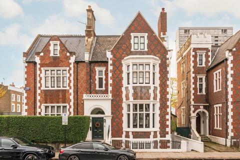 St. Anns Villas, London W11