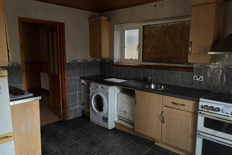 undefined, Elmfield Avenue, Huddersfield, West Yorkshire, HD3
