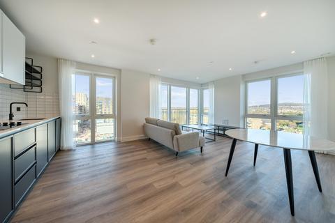 3 bedroom flat to rent, Townsend Road, London, SE3