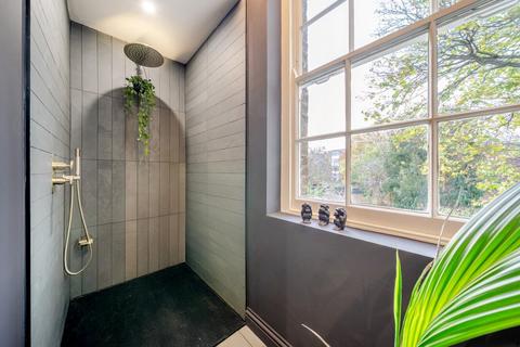 4 bedroom terraced house for sale, County Grove, London, SE5