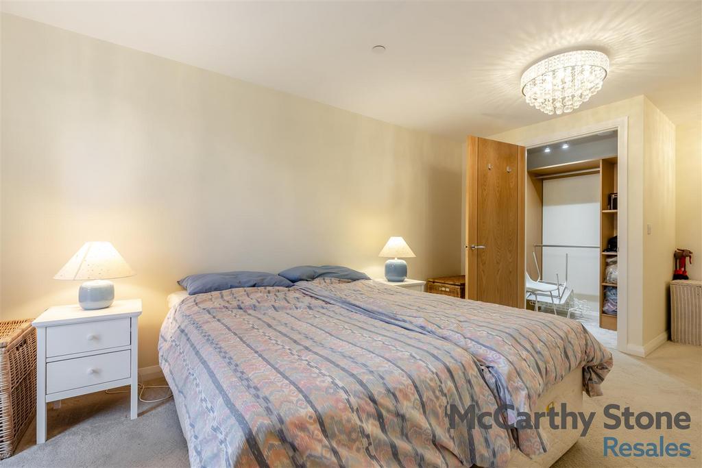 8669244-interior03.jpg