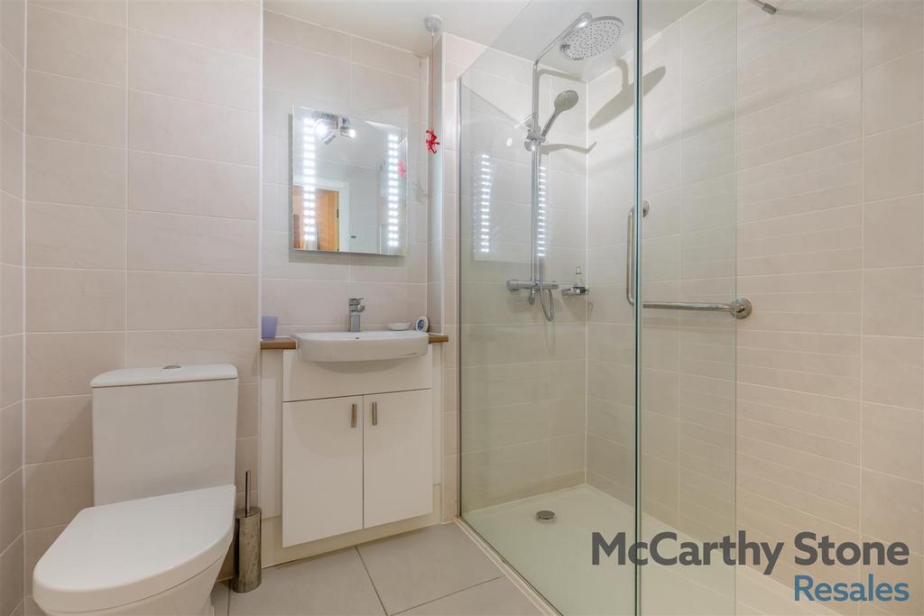 8669244-interior04.jpg