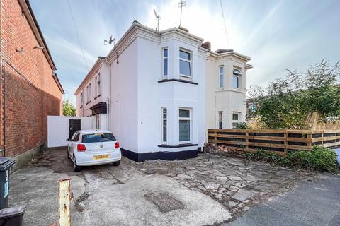 undefined, Queensland Road, Bournemouth,