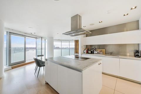 New Providence Wharf, 1 Fairmont Avenue, E14