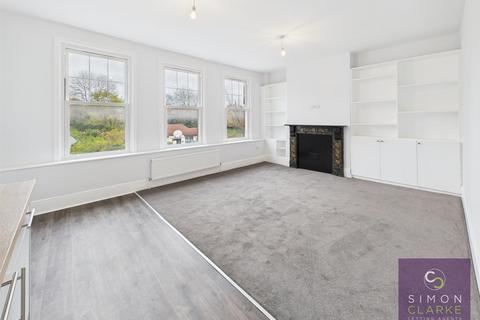 3 bedroom flat to rent, Priory Road, Crouch End, N8