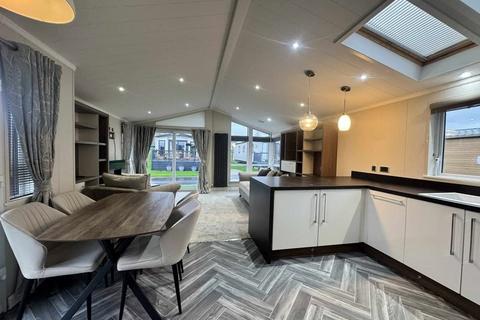2 bedroom park home for sale, Ribble Valley Country and Leisure Park