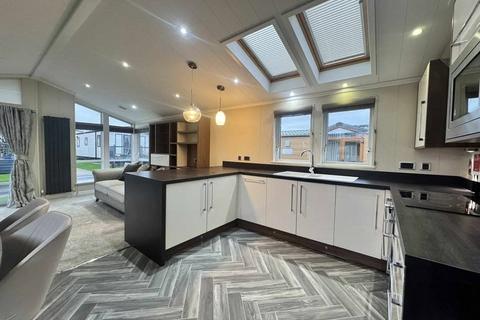 2 bedroom park home for sale, Ribble Valley Country and Leisure Park