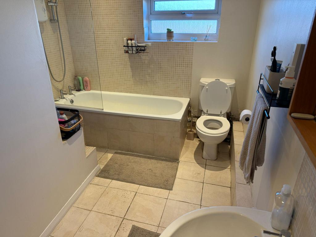 Whatsappimage20251117at1410161