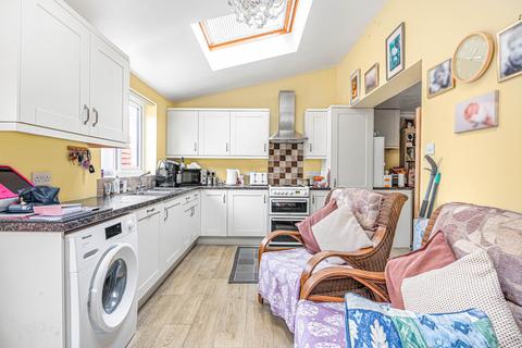 undefined, Oxford Road, Kidlington, OX5
