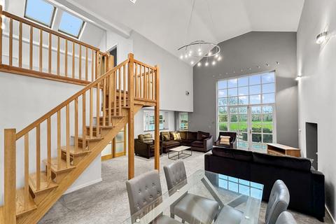 4 bedroom detached house for sale, Clay Lane, Hale