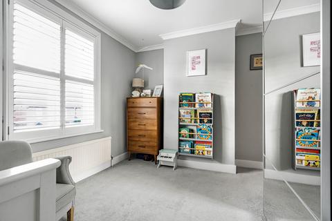 2 bedroom semi-detached house for sale, Leatherhead