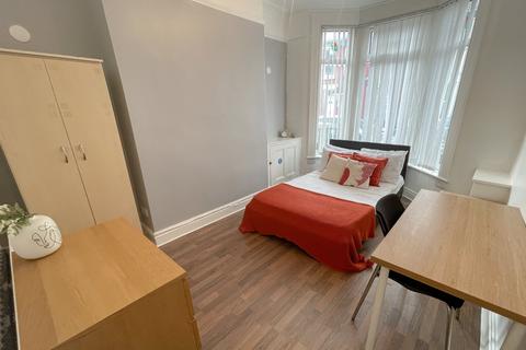 undefined, Ingrow Road, L6 9AJ,