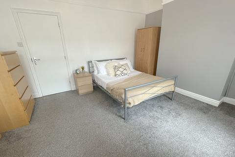 undefined, Ingrow Road, L6 9AJ,