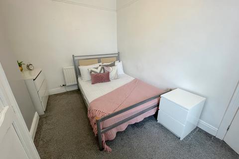 undefined, Ingrow Road, L6 9AJ,