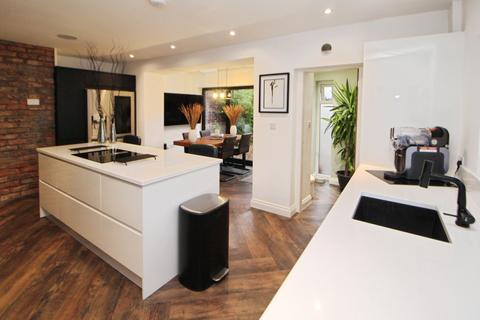 3 bedroom end of terrace house for sale, Woolley Lane, Hyde SK14