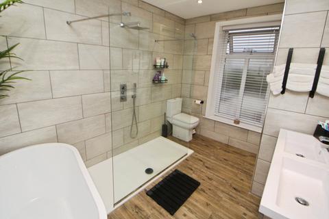 3 bedroom end of terrace house for sale, Woolley Lane, Hyde SK14