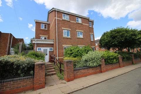 2 bedroom flat to rent, Scott Street, Tipton DY4