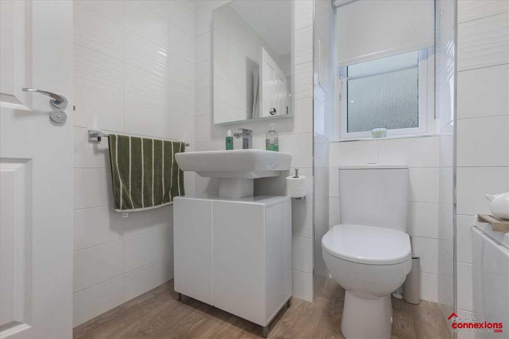 Bathroom (2)