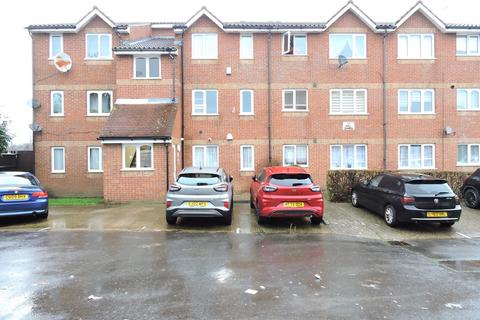 Cobbett Close, Enfield, EN3