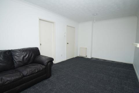 2 bedroom flat to rent, Bridgewater Court, Grove Lane, Headingley, Leeds, LS6