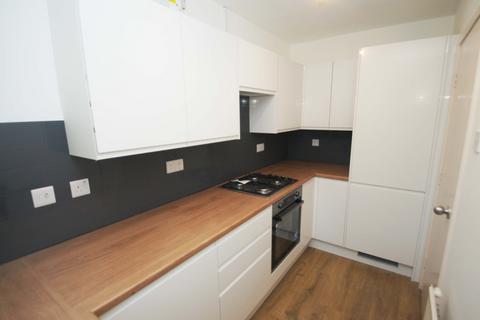 2 bedroom flat to rent, Bridgewater Court, Grove Lane, Headingley, Leeds, LS6