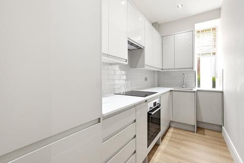 1 bedroom flat for sale, Arthur Court, Queensway, London, W2