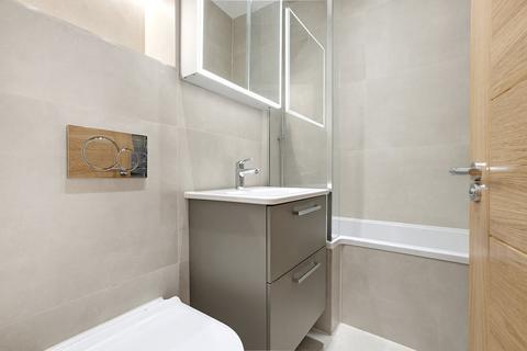 1 bedroom flat for sale, Arthur Court, Queensway, London, W2