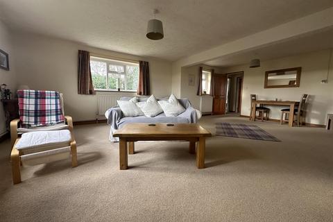 1 bedroom semi-detached house to rent, Back Road, Ipswich IP8
