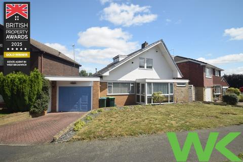 3 bedroom bungalow for sale, Hopkins Drive, West Bromwich, B71