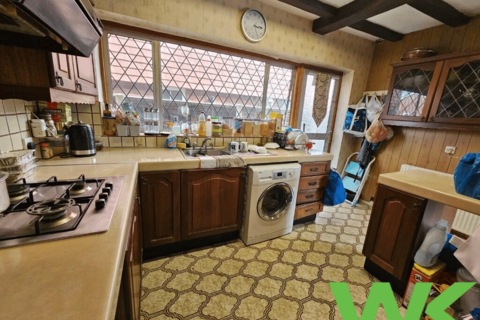 3 bedroom detached house for sale, Hopkins Drive, West Bromwich, B71