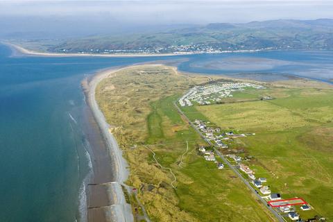 4 bedroom property with land for sale, Twyn Uchaf, Ynyslas, Aberystwyth, SY24
