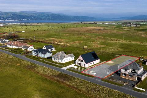 4 bedroom property with land for sale, Twyn Uchaf, Ynyslas, Aberystwyth, SY24