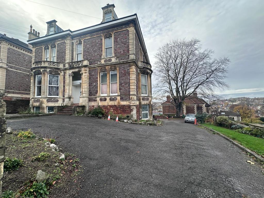 Impressive period house with ornate stone detai...