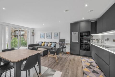 2 bedroom flat to rent, Highfield Court, New North Road, London