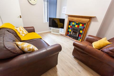 undefined, Halsbury Road, L6 6DG,