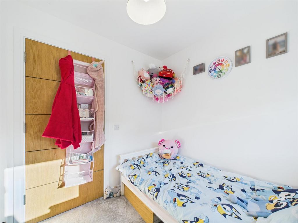 CAM01486 G0-PR0890-STILL026.jpg