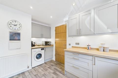 3 bedroom semi-detached house for sale, Sandilands Grove, Abernethy PH2