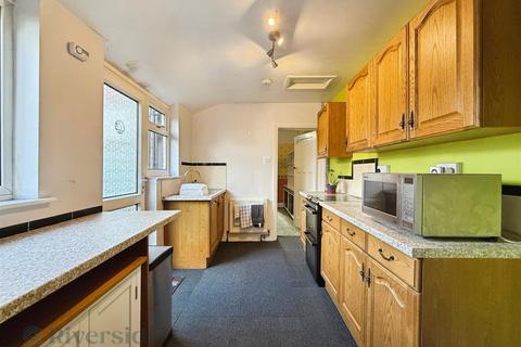undefined, County Road North, Kingston Upon Hull HU5