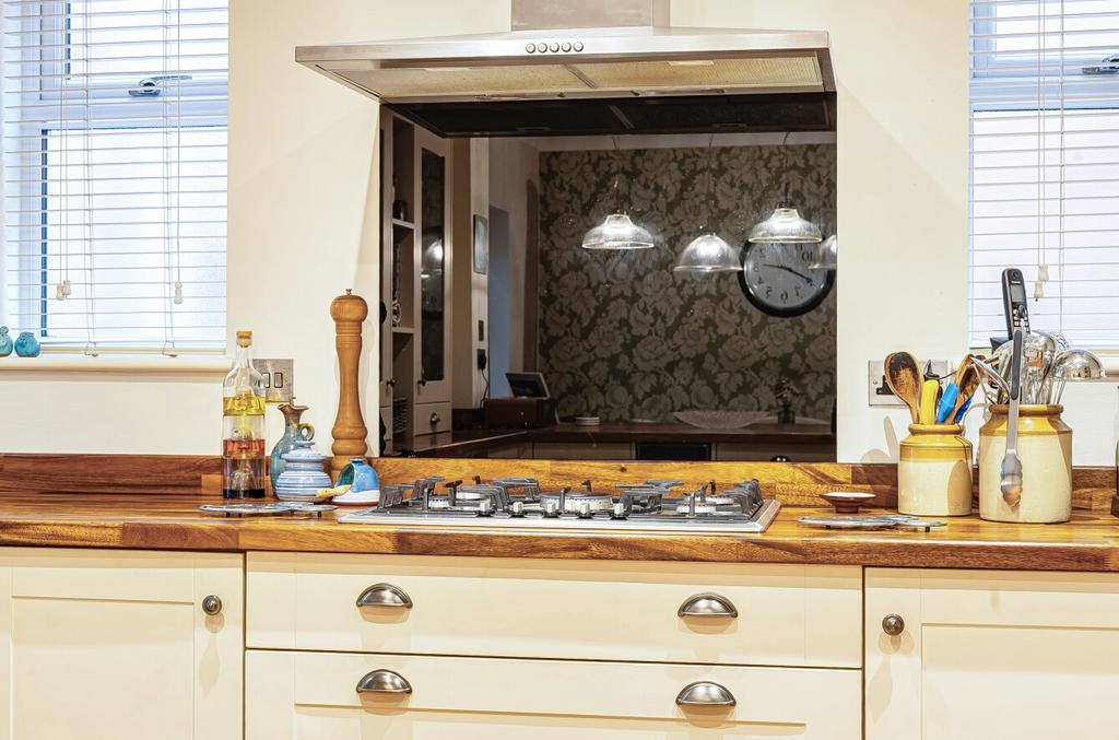 1369219-30-68efc0...